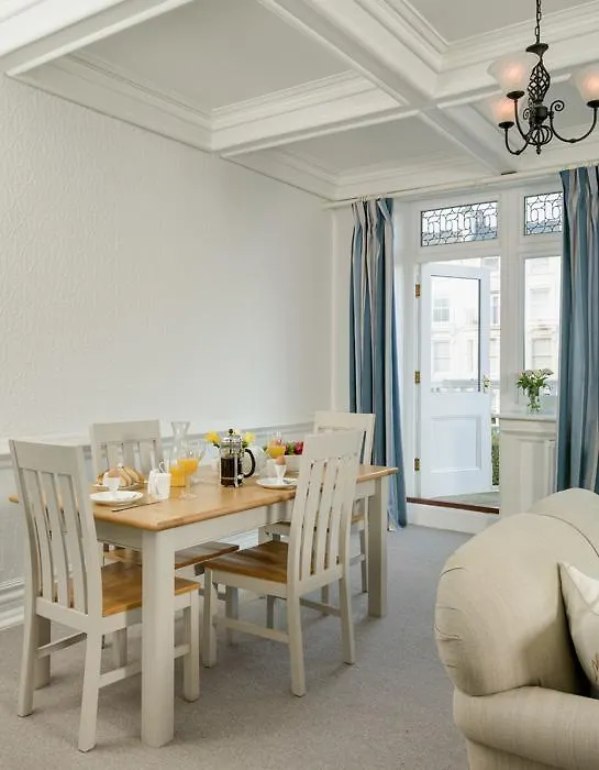 White Lodge Holiday Apartments Filey