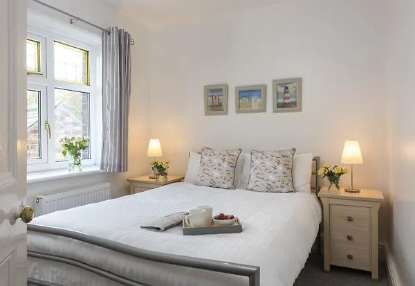 White Lodge Holiday Apartments Filey
